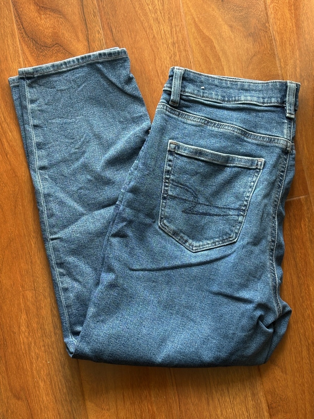 American Eagle Mom Jeans